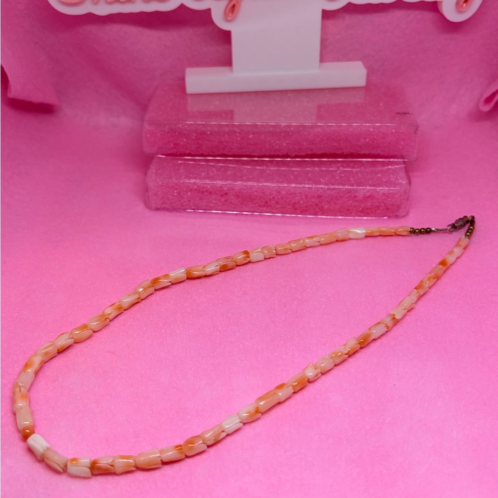 Coral tulip necklace